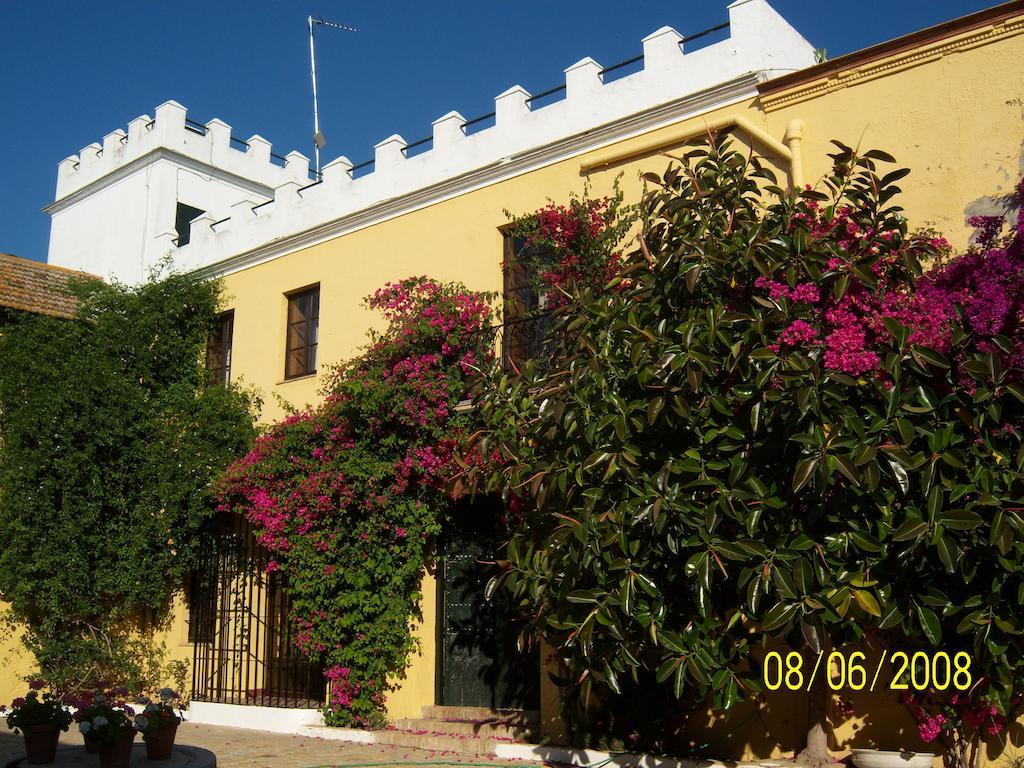 Hotel Hacienda La Indiana Los Palacios Y Villafranca Exterior foto